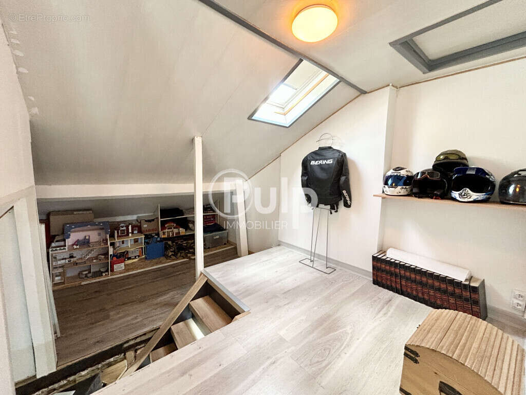 Mazingarbe • 136 m² • 4 chambres • semi plain-pied • jardin • garage • terrasse • dpe c - photo 9