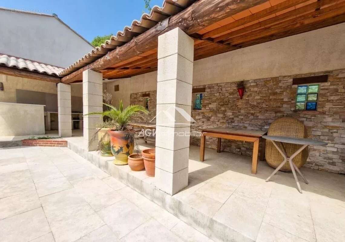 Maison à SAINT-FLORENT-SUR-AUZONNET
