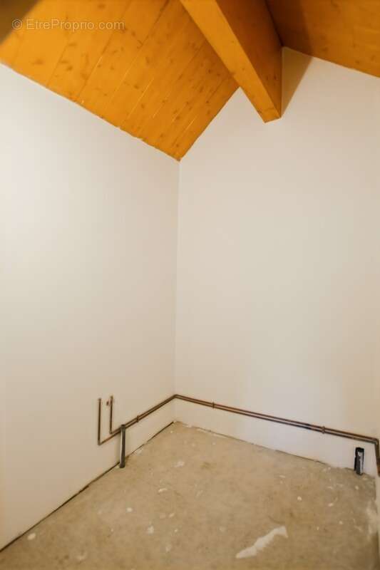 Maison à SAINT-MAURICE-LES-COUCHES