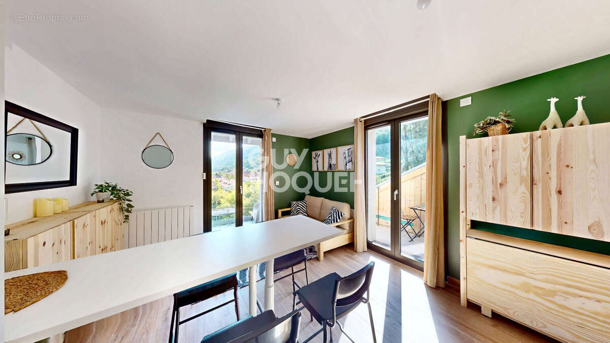 Appartement à SEVRIER