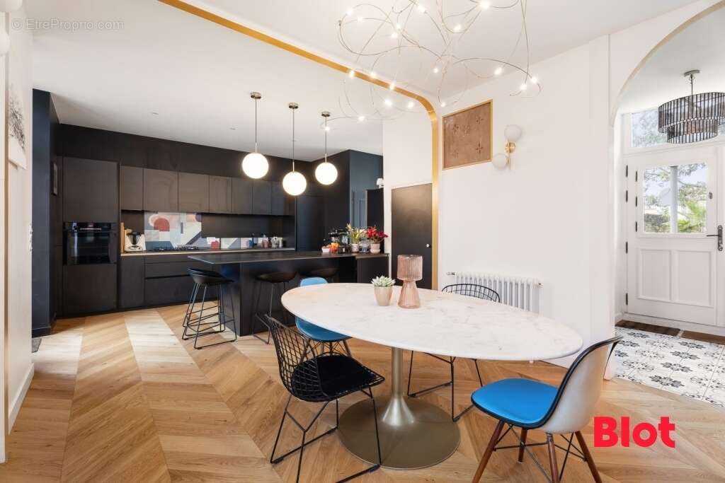 Maison à SAINT-JOUAN-DES-GUERETS