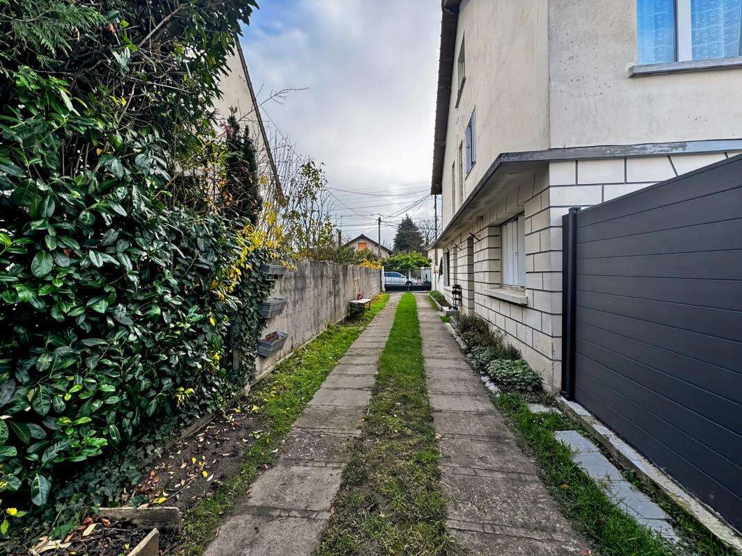 Appartement à CHELLES