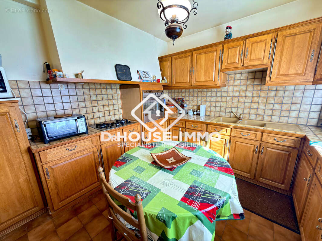 Maison 95 m² à Cornille  - photo 12