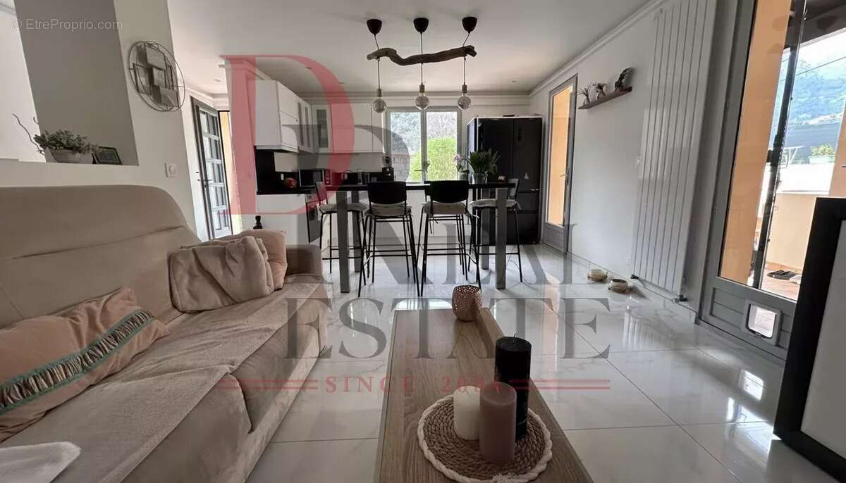 Appartement à MENTON