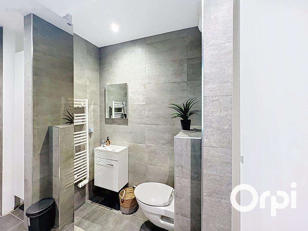 Appartement À Vendre - photo 13