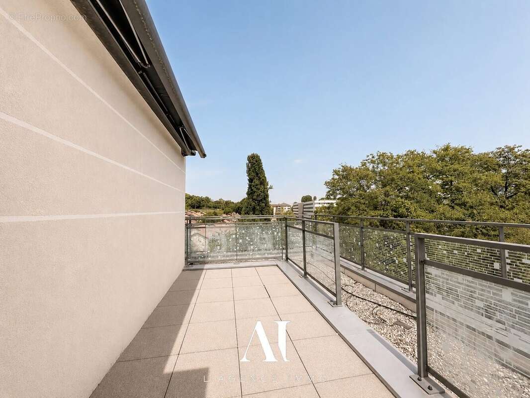 Appartement à FERNEY-VOLTAIRE