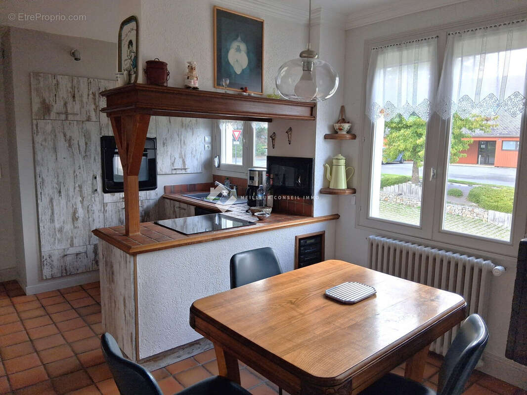 Maison à QUINTIN