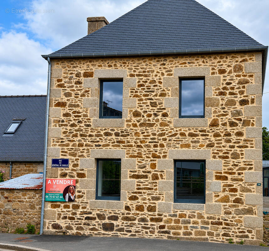 Maison à PENVENAN