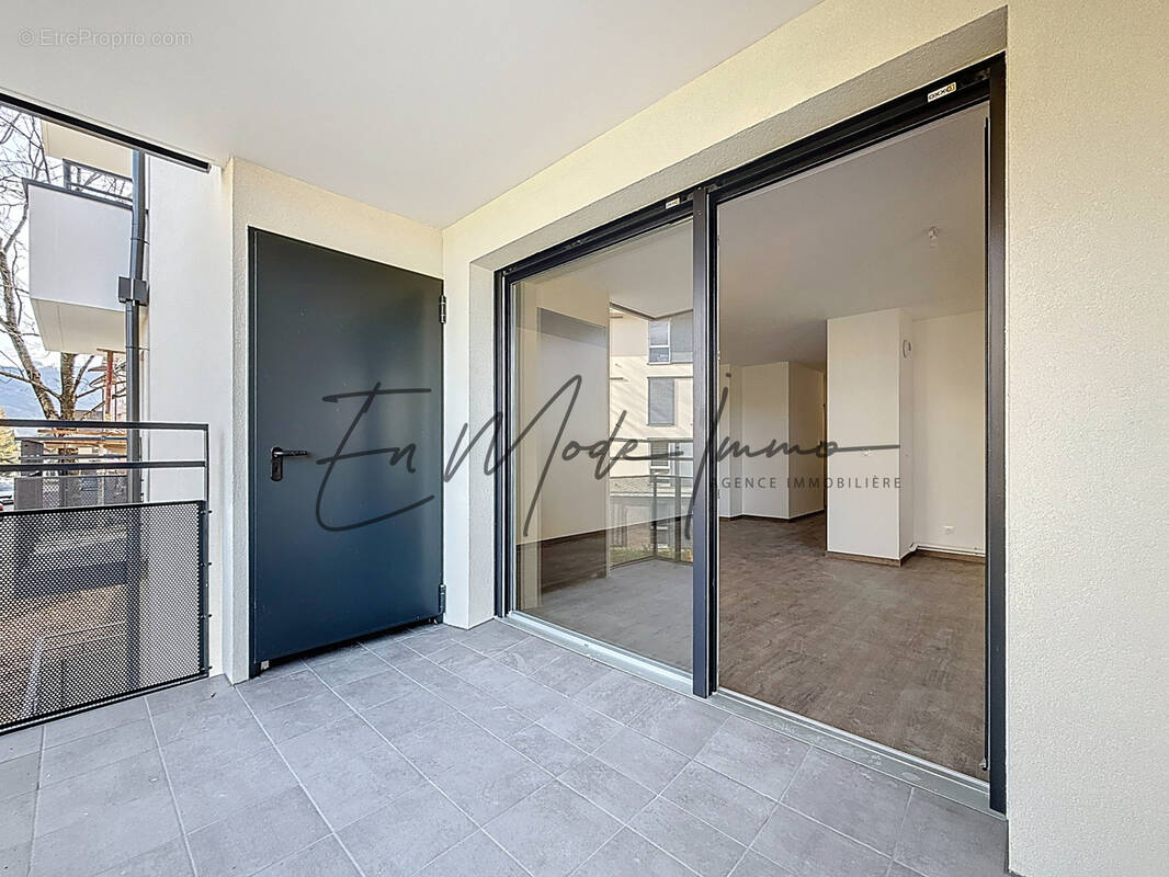 Appartement à LA ROCHE-SUR-FORON