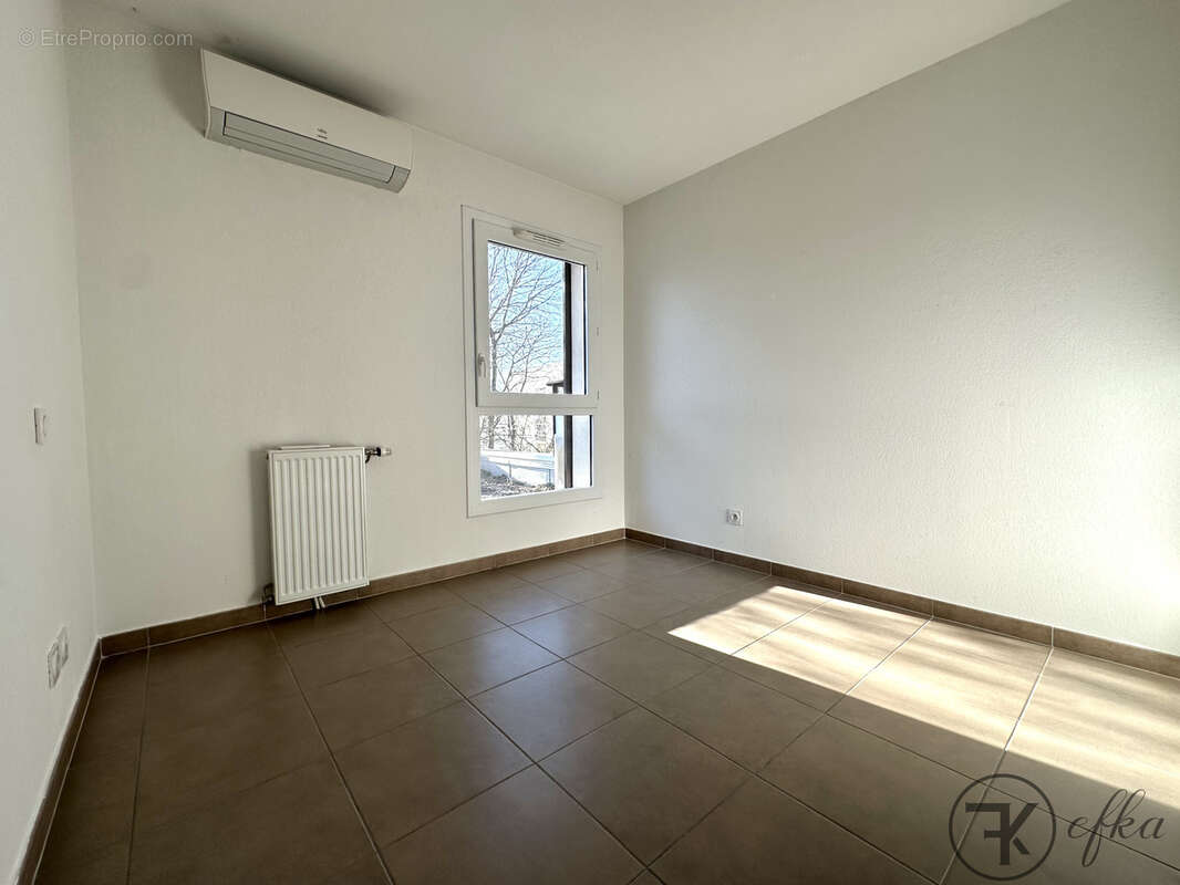 Appartement à CASTELNAU-LE-LEZ