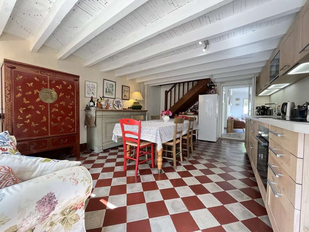Maison à CHAUVIGNY