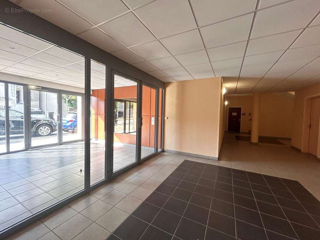 Appartement 47 m² à Poitiers  - photo 8