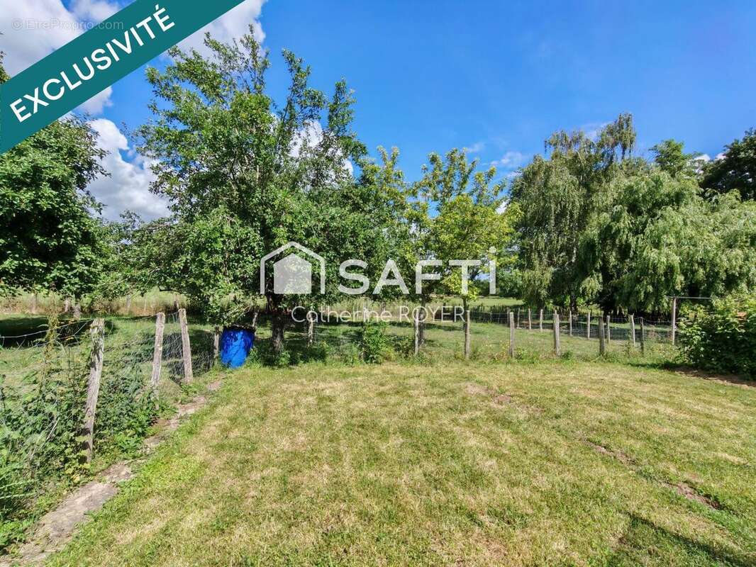 Maison 136 m² à La Chapelle-Saint-Sauveur  - photo 6