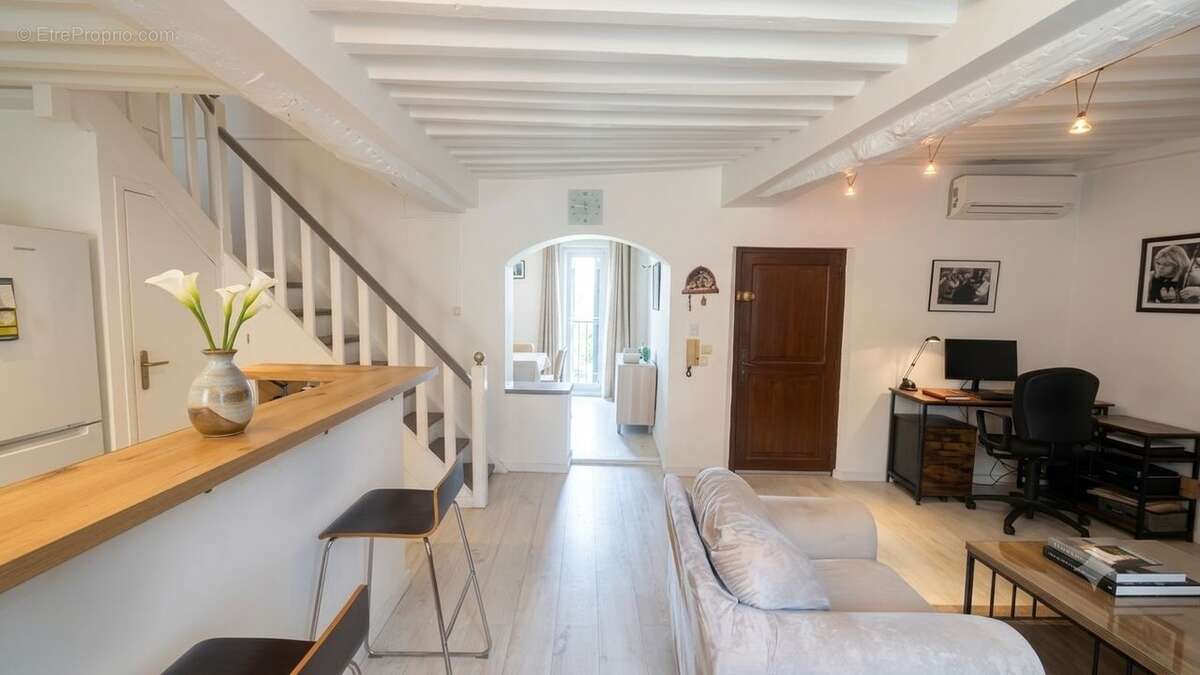 Châteaudouble - Maison de caractère rénovée avec jardin - photo 6