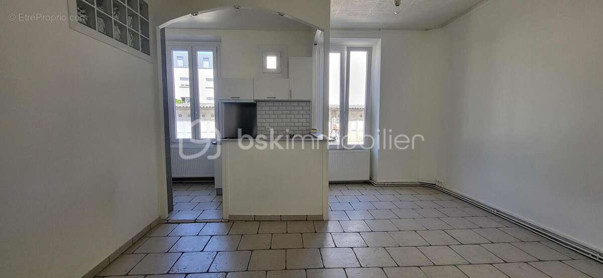 appartement F3 rénové - photo 6