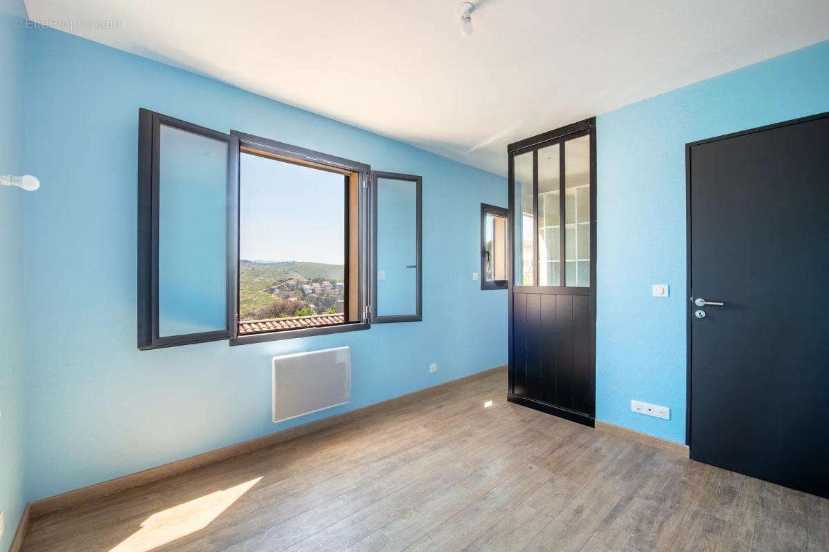 Maison à MARSEILLE-16E