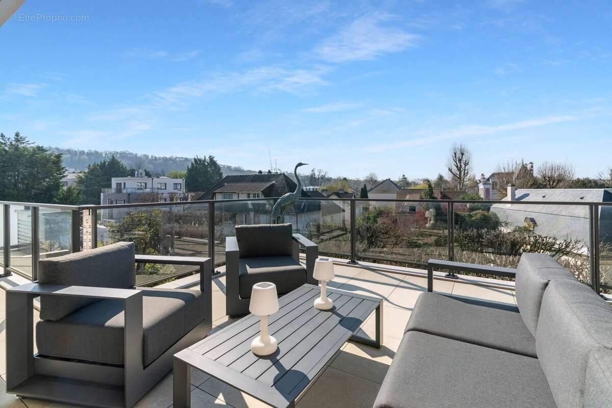 Appartement à SAINT-MAUR-DES-FOSSES