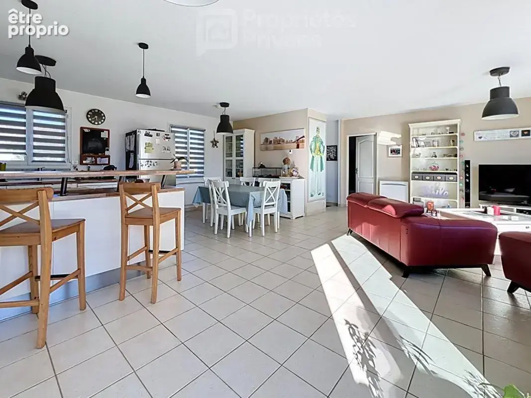 Maison prête à vivre 172 m2 - 5 chambres + bureau indépendant - piscine - garage - photo 14