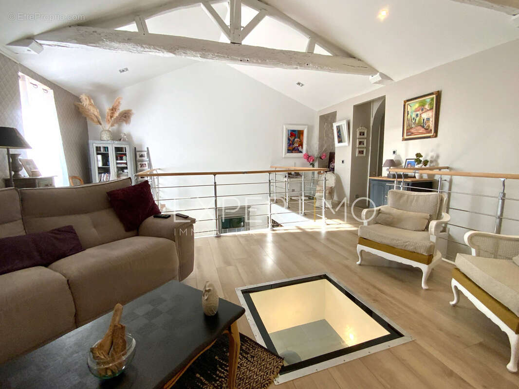 Maison à TALMONT-SAINT-HILAIRE