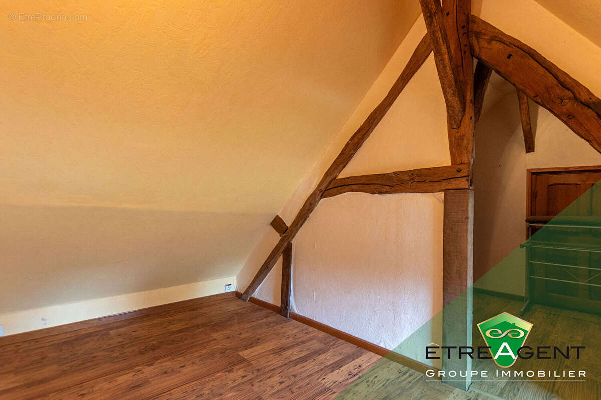 Maison à SAINTE-MARGUERITE-DE-L'AUTEL