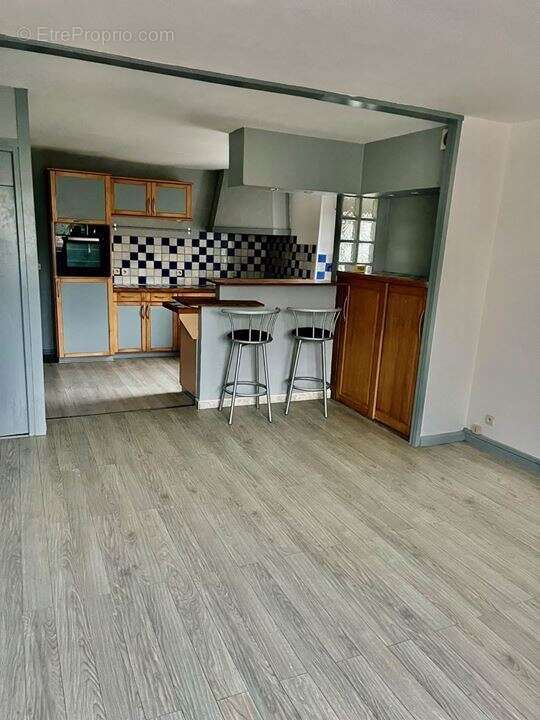 Appartement 100 m² à Luxeuil-Les-Bains  - photo 4