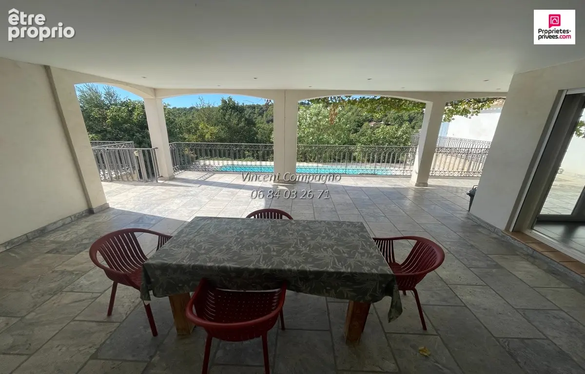 Villa 170 m², 8 pièces, 6 chambres, piscine, grand garage et terrain - photo 18