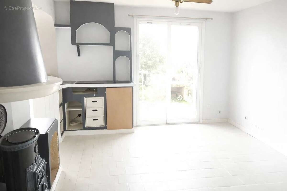 Maison à SAINT-VALLIER-DE-THIEY