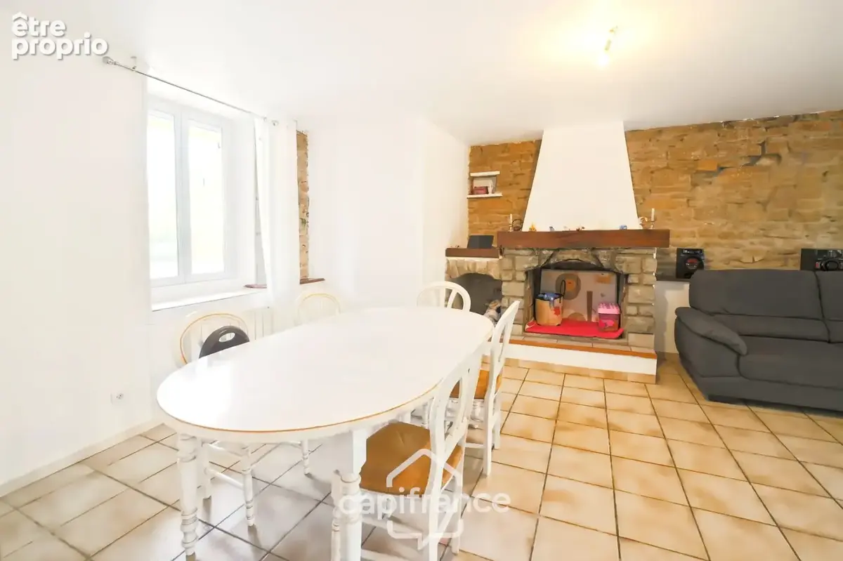 Maison de 190m² avec 2 logements indépendants - 4 chambres - terrain 1 220m² - vue Revermont - photo 11