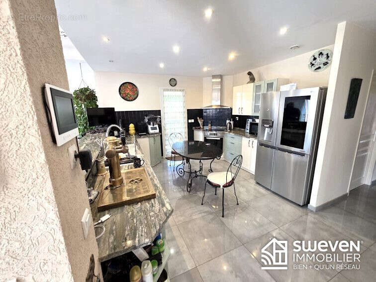 cuisine - Maison à SAINTE-MARIE