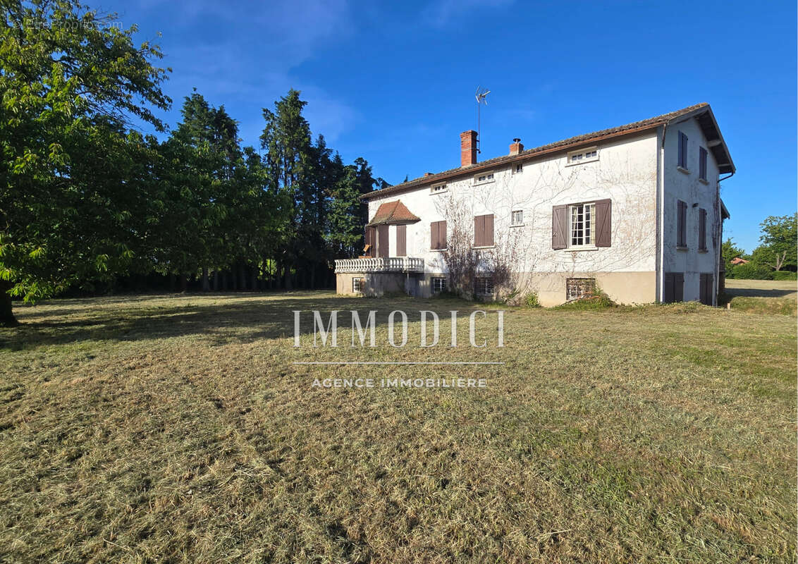 Maison à SAINT-DIDIER-SUR-CHALARONNE