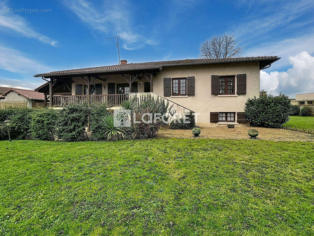 Maison à SAINT-JEAN-SUR-VEYLE