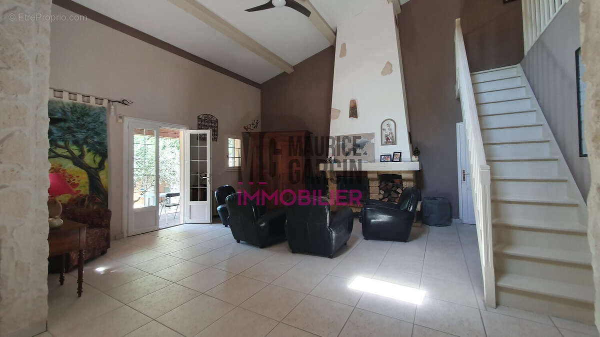 Maison à BEDARRIDES