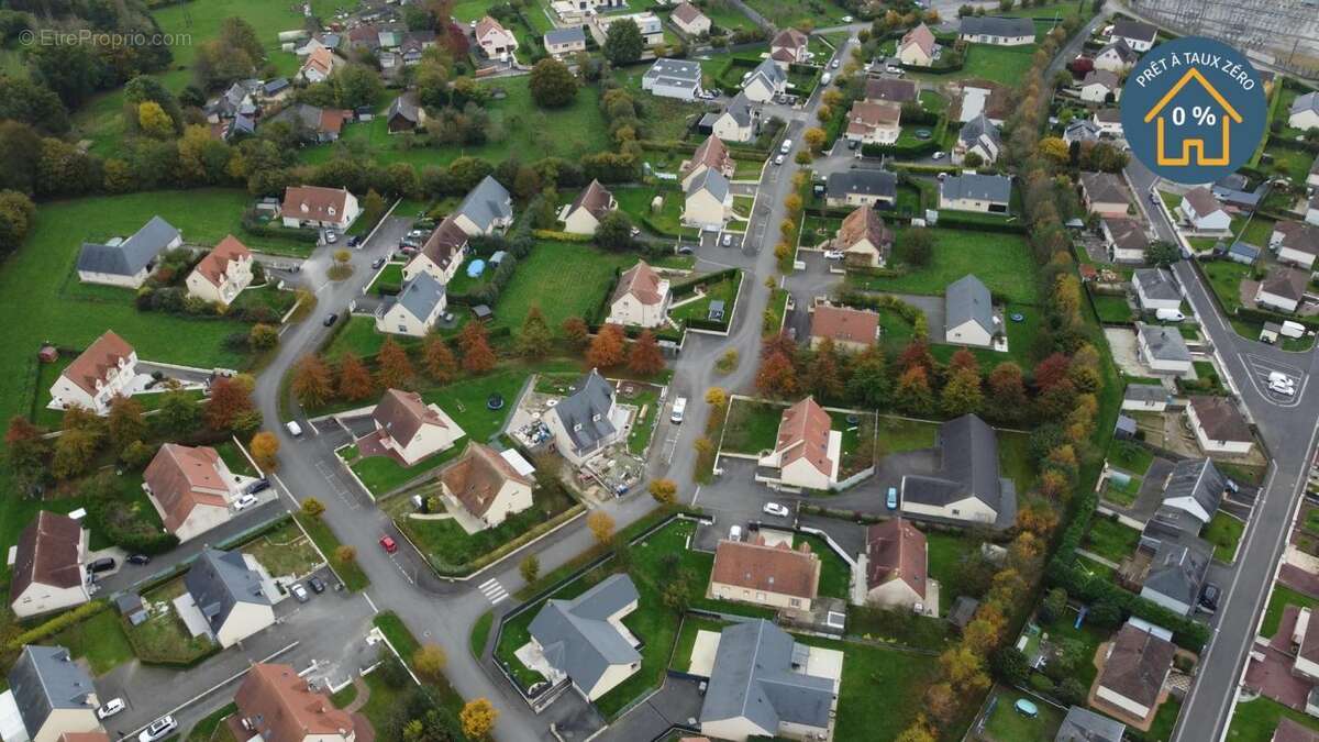 Terrain à LA SELLE-LA-FORGE