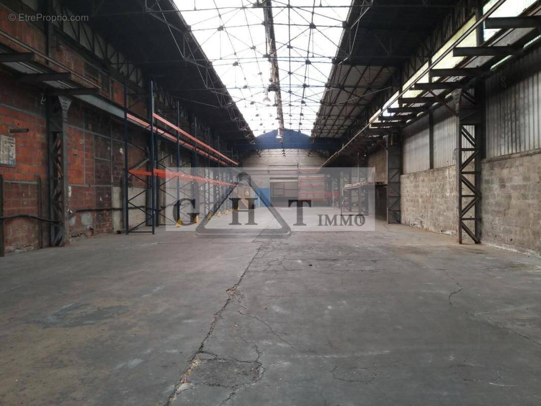 Commerce à POMMEUSE