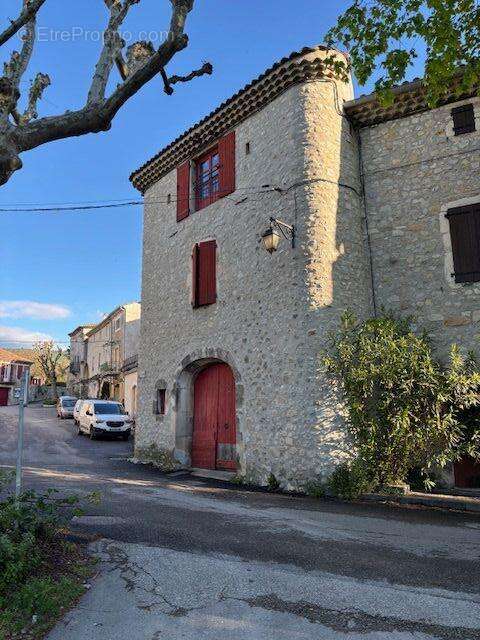 Maison à VALVIGNERES