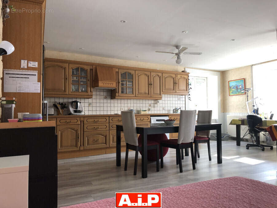 Maison 153 m² à La Chataigneraie  - photo 3