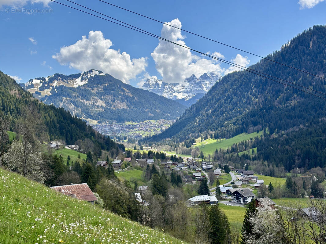 Terrain à LA CHAPELLE-D'ABONDANCE