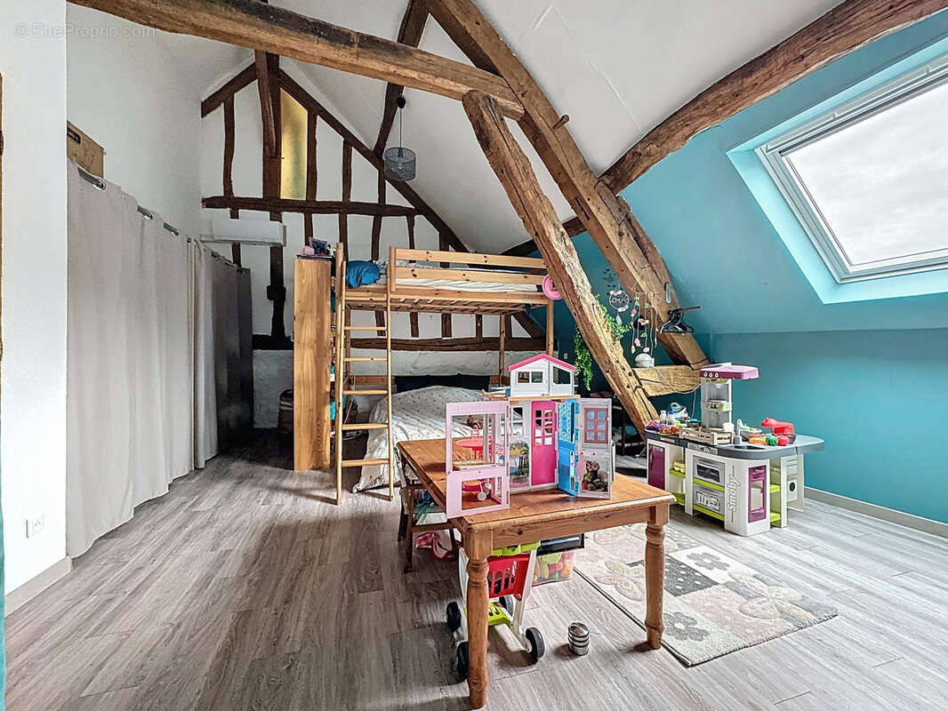 Maison à MONTMIRAIL