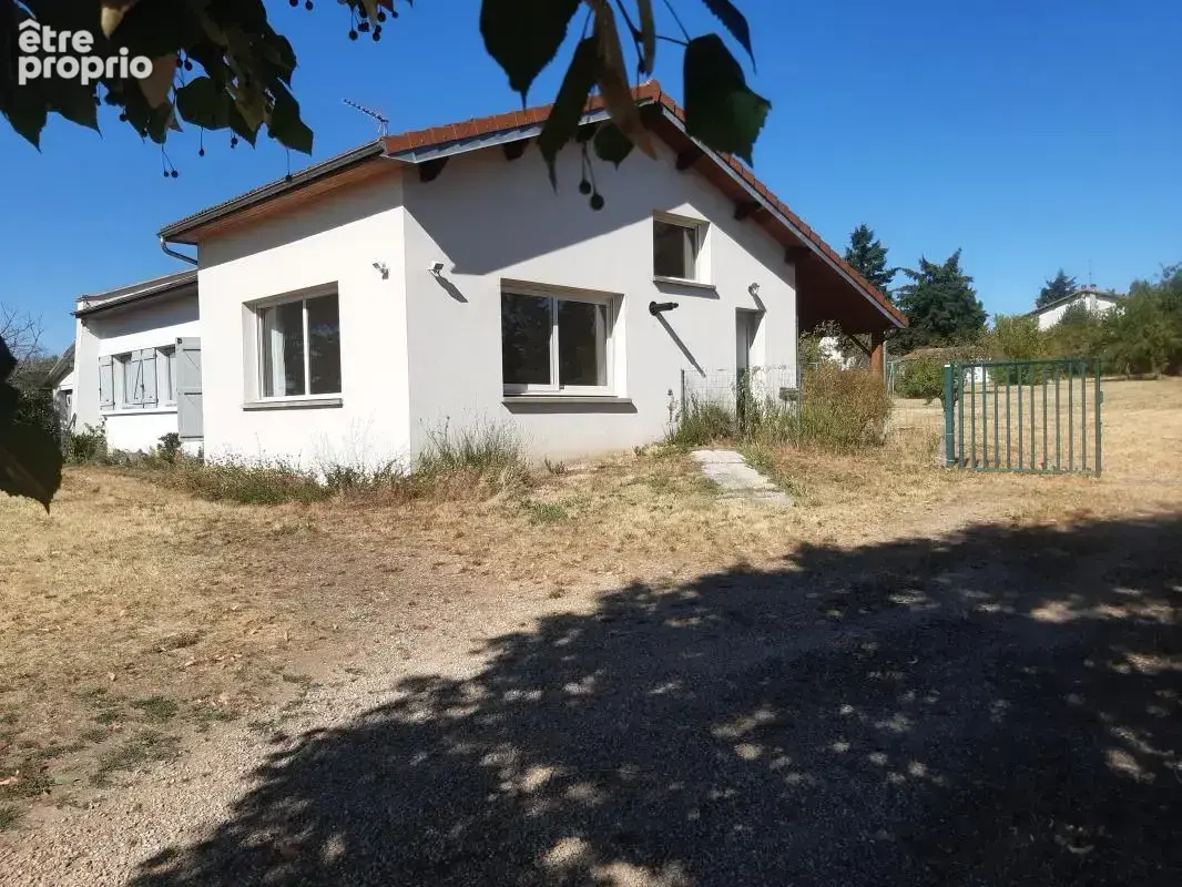 Maison 5 pièces 110 m² à vendre à Lezoux (63190) - photo 2