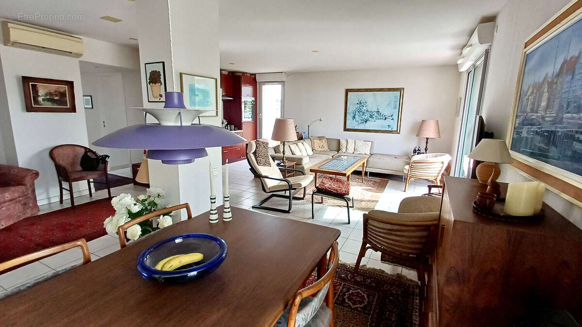 Appartement à CAGNES-SUR-MER