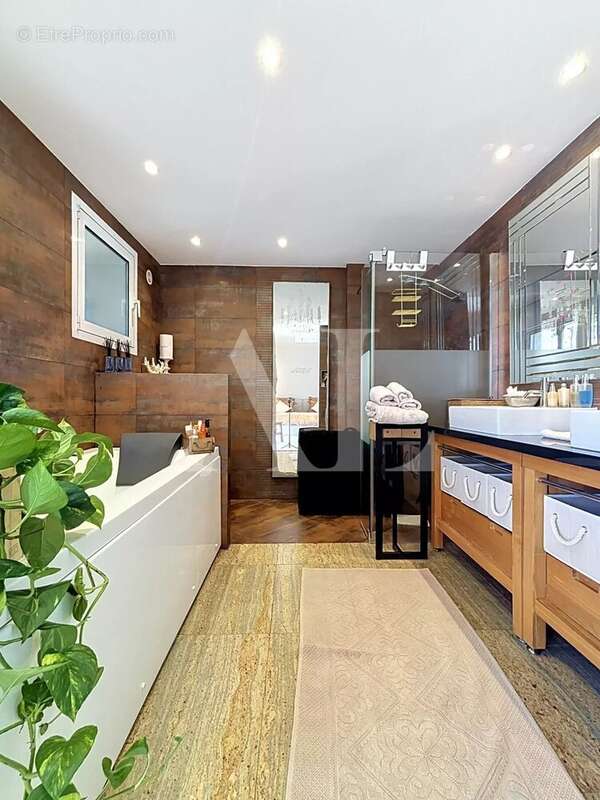 Super-cannes – villa contemporaine avec vue mer panoramique - photo 19