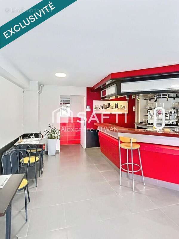 Photo 4 - Commerce à TRIEL-SUR-SEINE