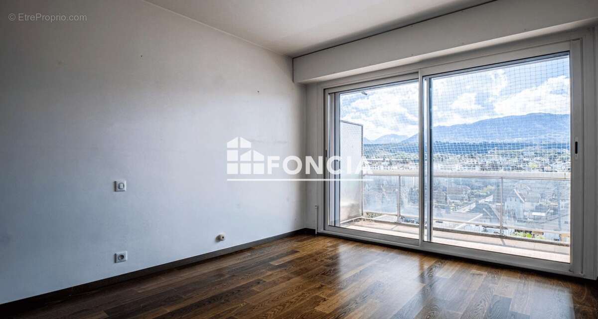 Appartement à THONON-LES-BAINS