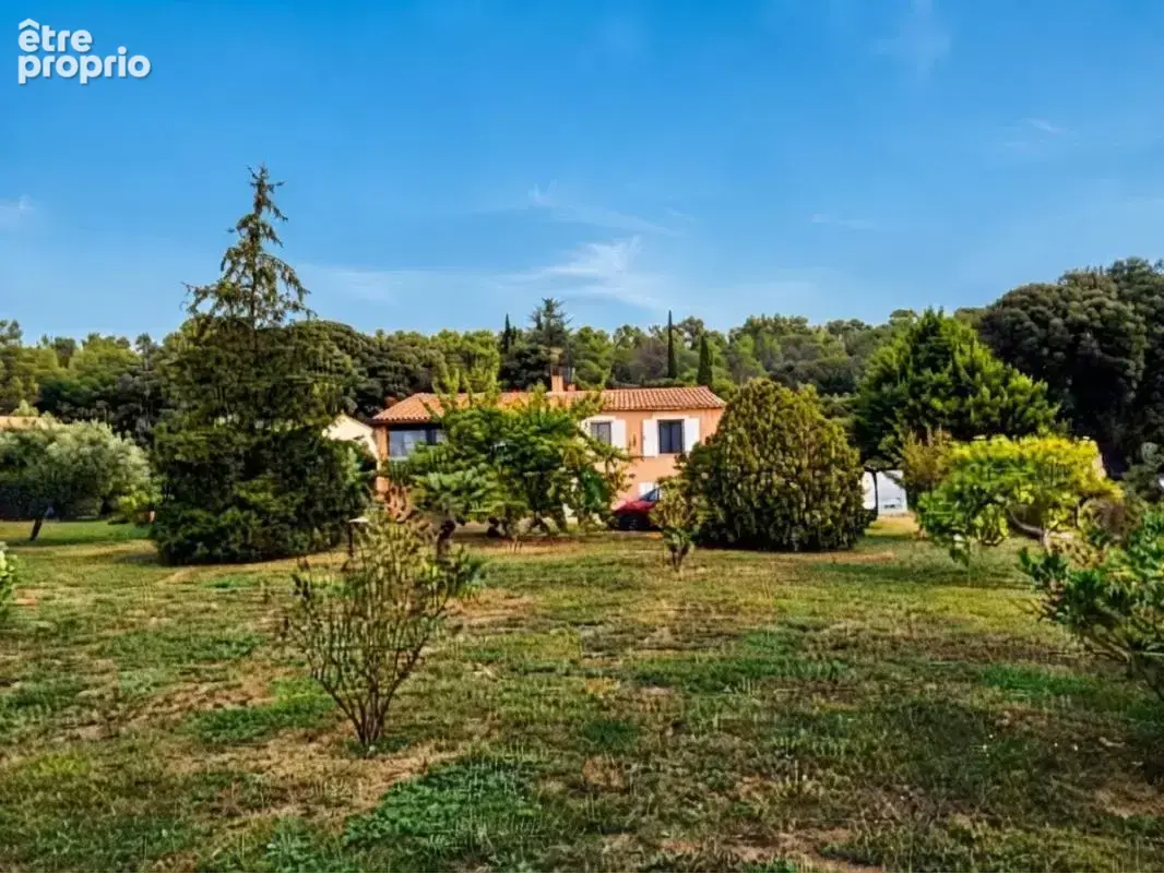 Maison à REGUSSE
