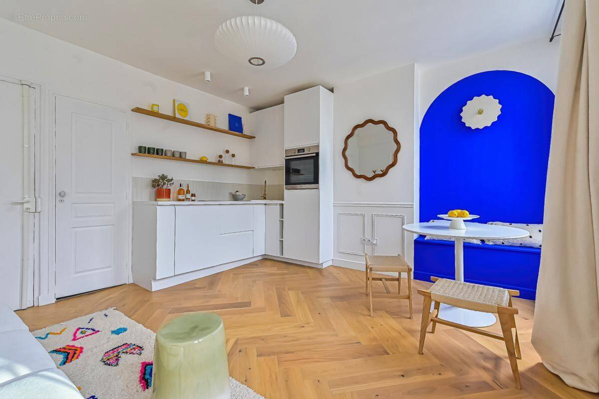 Appartement à PARIS-11E