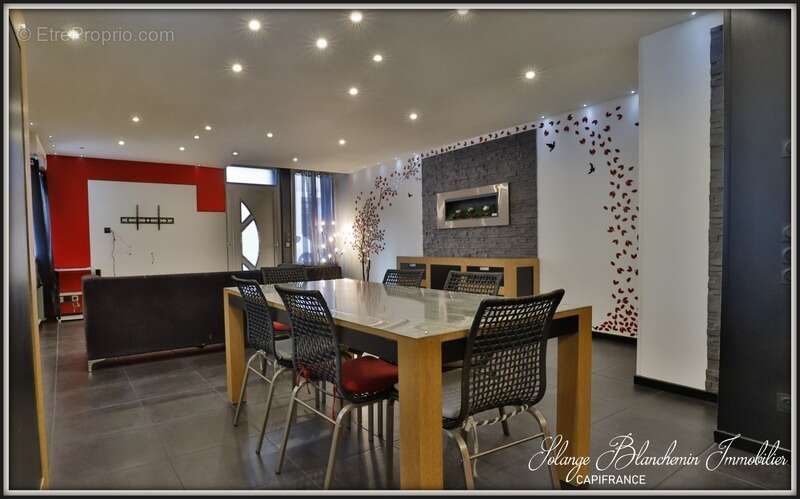 Maison à NISSAN-LEZ-ENSERUNE