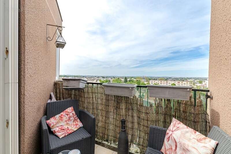 Appartement à LIVRY-GARGAN