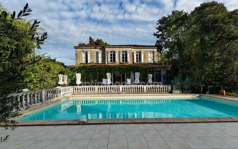 Maison à VILLENAVE-D'ORNON