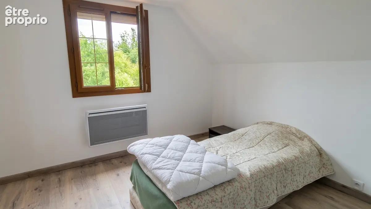 AU COEUR DU SAINTOIS Maison individuelle dans impasse - photo 15