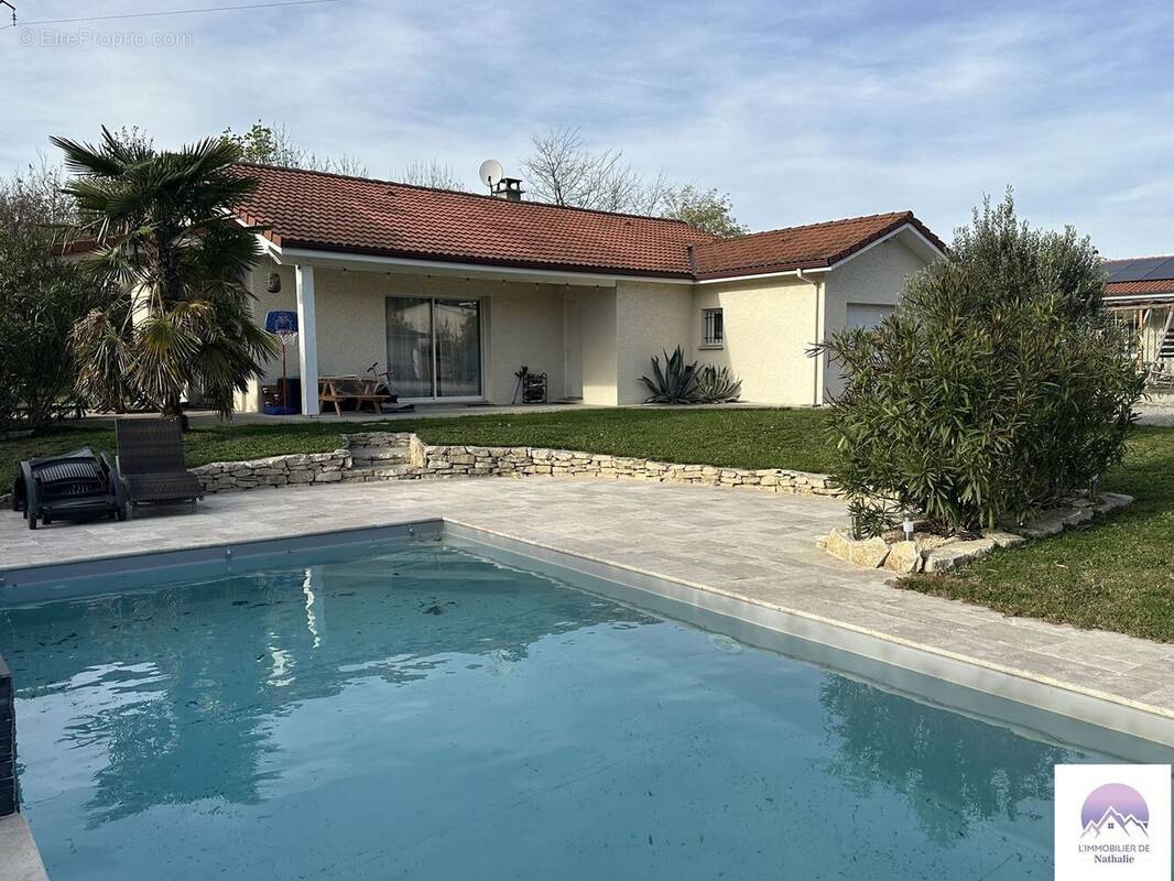 Maison à SAINT-JUST-DE-CLAIX